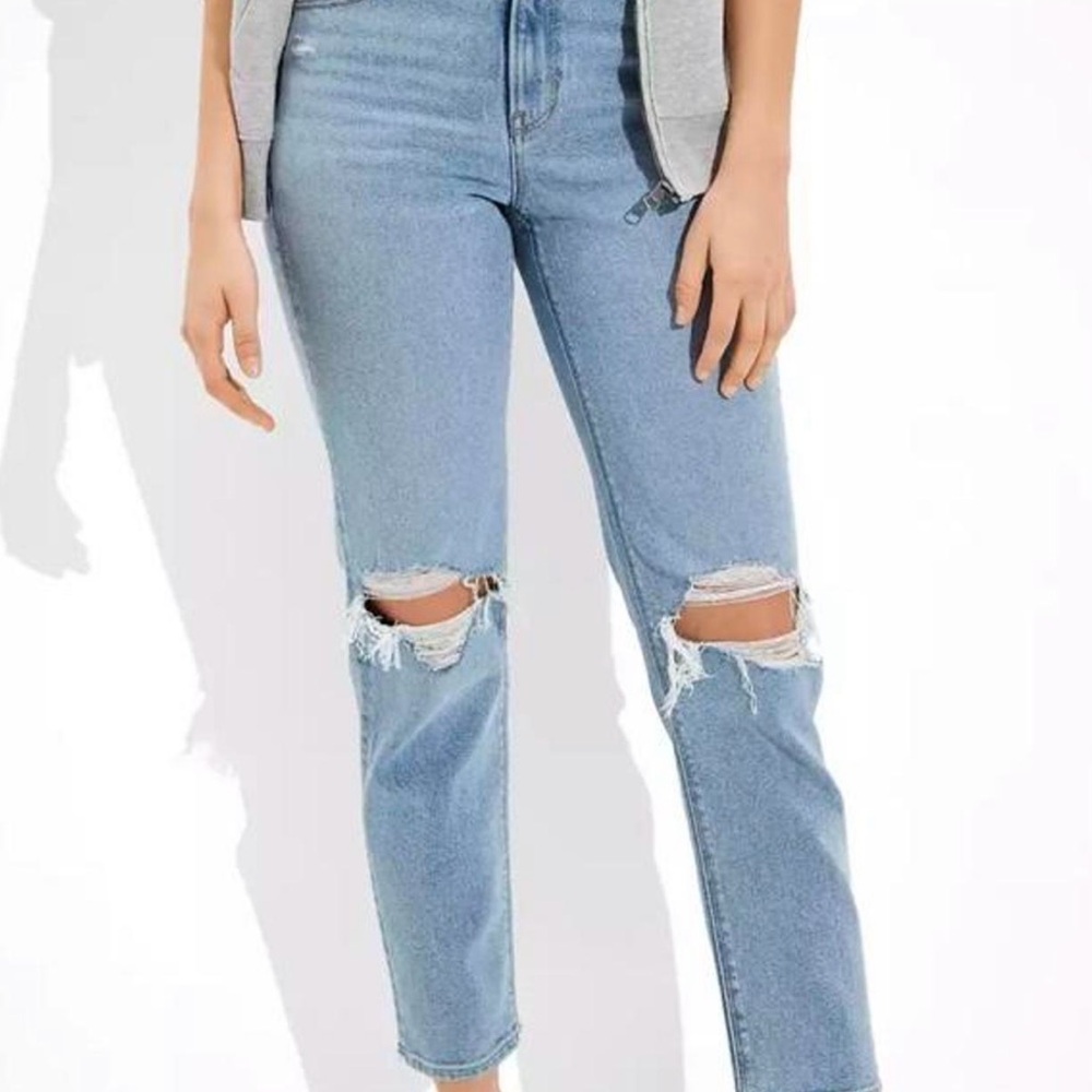 American Eagle Mom straight leg ripped jeans